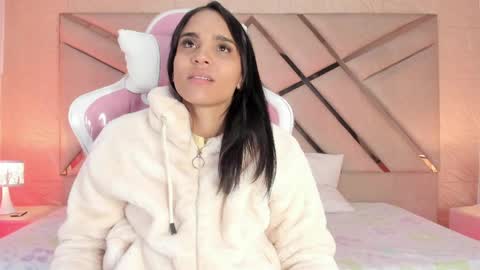 Sophia Paris online show from 04.05.26