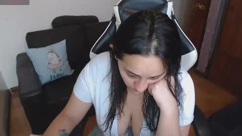 sophiaa_vega_ online show from 04.14.26