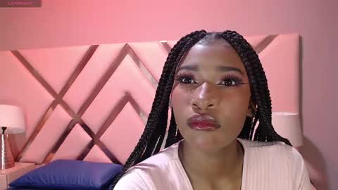 Sophie online show from 09.19.25