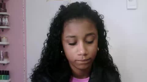 Snapshot of sophiacastro19 chatting on 03.19.26 Sophia online show from 03.19.26