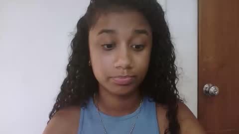 Snapshot of sophiacastro19 chatting on 05.25.26 Sophia online show from 05.25.26