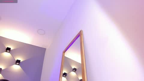 Snapshot of sophiarossee chatting on 01.24.25 Sofi online show from 01.24.25