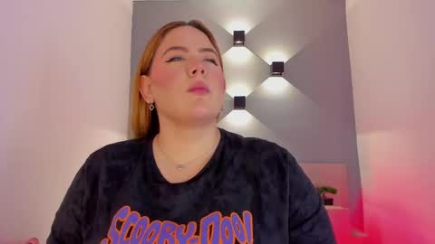 Snapshot of sophiarossee chatting on 02.13.25 Sofi online show from 02.13.25