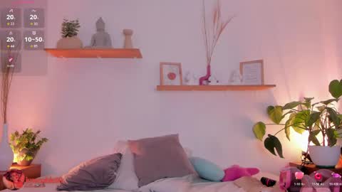 Snapshot of sophiarossee chatting on 04.29.26 Sofi online show from 04.29.26