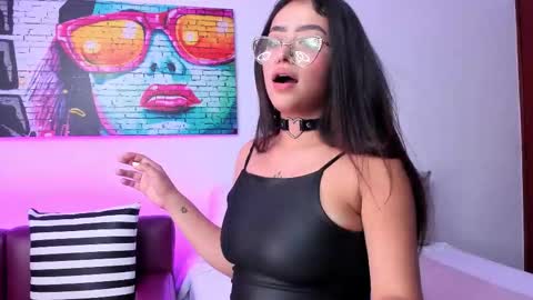   online show from 12.01.25