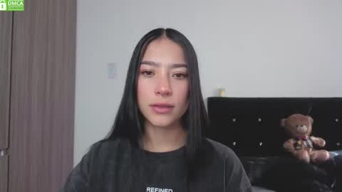 Sophie  online show from 09.26.25