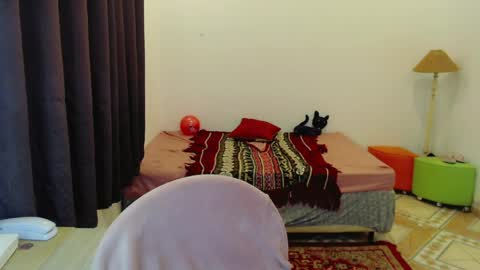 Snapshot of sophie_fantasy_hot chatting on 04.24.26 Sophie Fantasys online show from 04.24.26