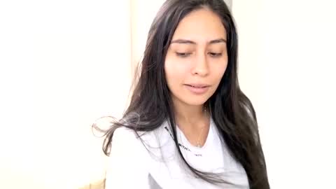 Sophie online show from 02.12.25