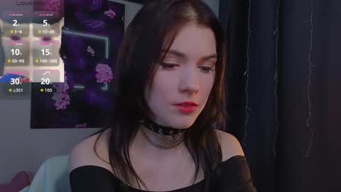 Snapshot of sophie_nomenal_ chatting on 11.24.25 sophie_nomenal_ online show from 11.24.25