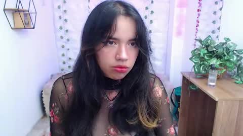 Sophie  online show from 01.06.26