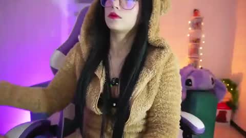 Snapshot of sophie_soft69 chatting on 07.16.26 sophie_soft69 online show from 07.16.26