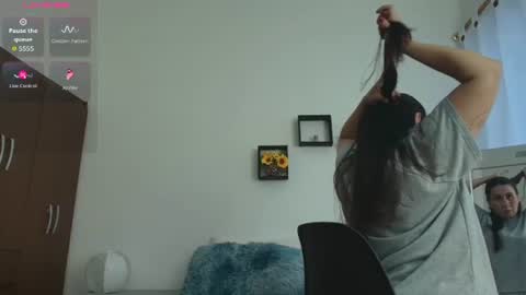 SOPHIE TYLER online show from 07.01.26