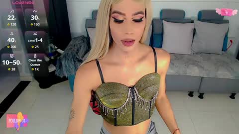 sophie_vall online show from 04.04.26