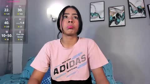 sophie_w1 online show from 01.08.26