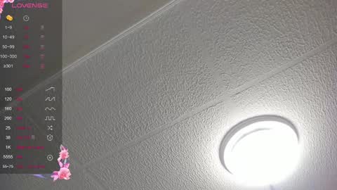 Snapshot of sophiecherry_ chatting on 03.10.25 Sophie IG sophiecherry es online show from 03.10.25