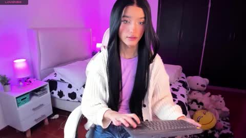    online show from 12.15.25