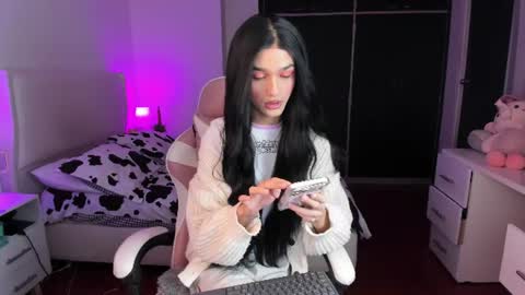   online show from 06.10.26