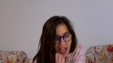 Sophie Rain online show from 10.10.25