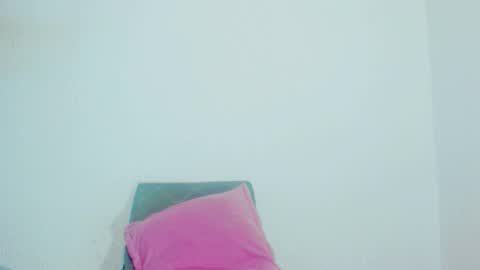 sophiehillsxo online show from 11.13.25