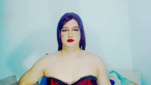 Snapshot of sophiehillsxo chatting on 05.02.26 sophiehillsxo online show from 05.02.26