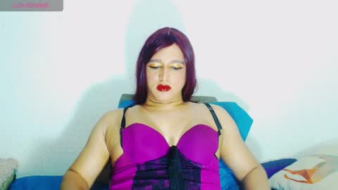 Snapshot of sophiehillsxo chatting on 05.16.26 sophiehillsxo online show from 05.16.26
