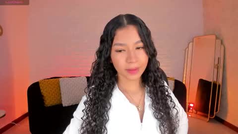 Sophie Houston online show from 10.20.25