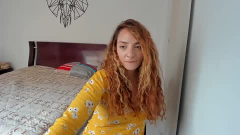 Snapshot of sophielatina chatting on 12.13.24 Sophia online show from 12.13.24