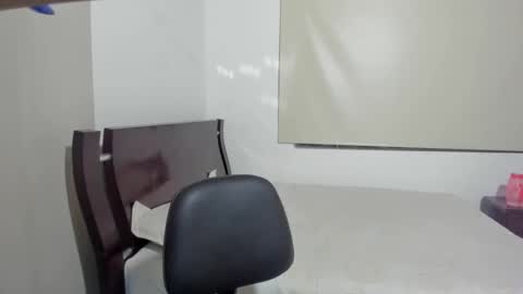 Snapshot of sophielatina chatting on 11.09.25 Sophia online show from 11.09.25