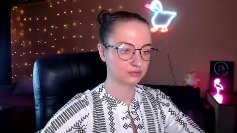sophieleroux online show from 04.13.26