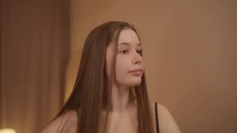 Snapshot of sophiephoria chatting on 02.13.25 Sophie Next stream 3 online show from 02.13.25