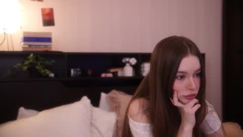 Snapshot of sophiephoria chatting on 12.03.25 Sophie Next stream 3 online show from 12.03.25