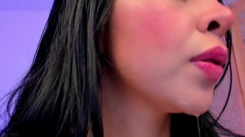 sophierooy online show from 12.11.24