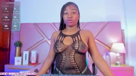 Sophie online show from 11.25.25