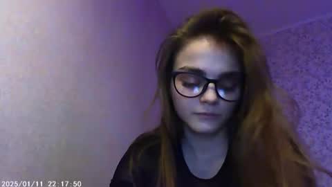 Sophie and my bestie Mandy    online show from 01.11.25