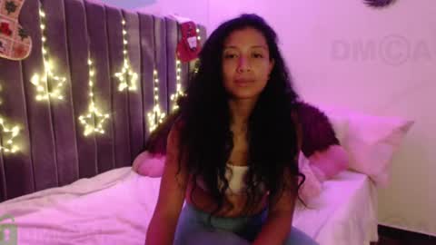 Snapshot of sophiia_dreams chatting on 12.21.24 Sophia this is not my real name online show from 12.21.24