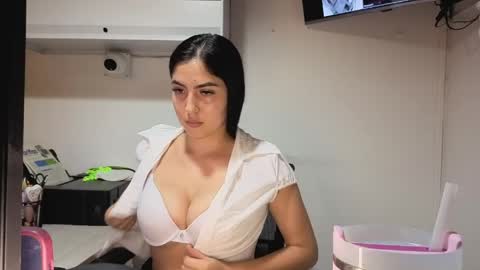 Sophiee online show from 04.09.26