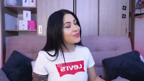 Sophiie online show from 03.27.26