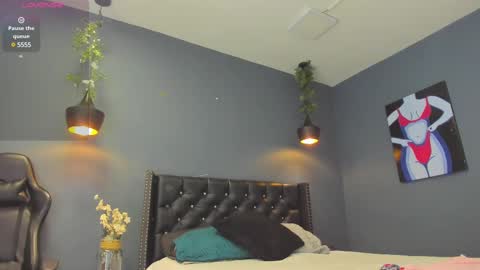 Sophie Taylor online show from 02.10.25