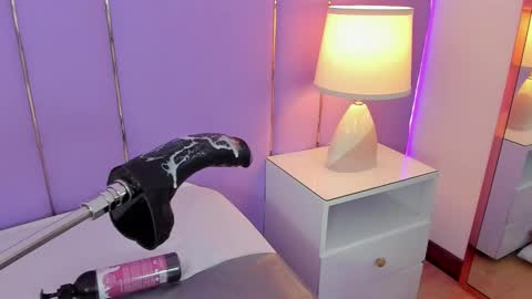 Sophy online show from 11.27.25