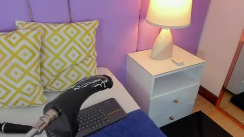 Sophy online show from 04.08.26