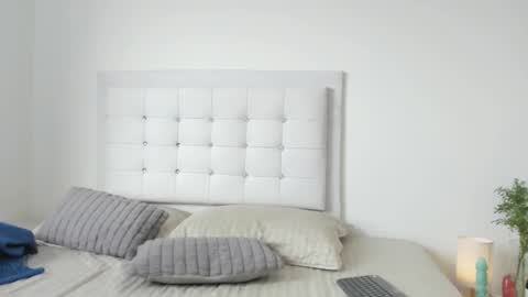 Snapshot of sopphiefox chatting on 11.06.25 Sofia online show from 11.06.25