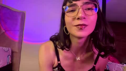 Soul Aura online show from 11.05.25