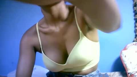 Snapshot of sourayaa chatting on 03.17.26 sourayaa online show from 03.17.26