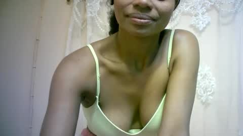 Snapshot of sourayaa chatting on 05.14.26 sourayaa online show from 05.14.26