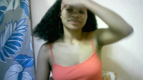 Snapshot of sourayaa chatting on 05.27.26 sourayaa online show from 05.27.26