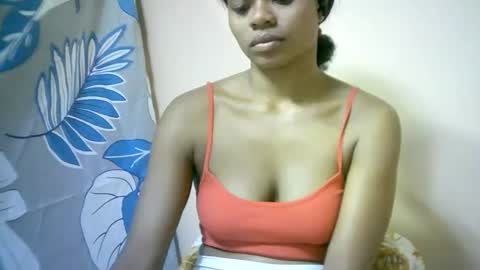 Snapshot of sourayaa chatting on 05.27.26 sourayaa online show from 05.27.26