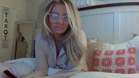 Your Barbii online show from 12.29.24