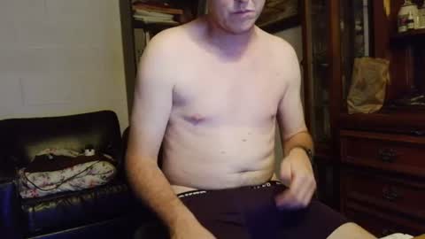 Snapshot of southernblueyes chatting on 06.20.26 Southernblueyes online show from 06.20.26