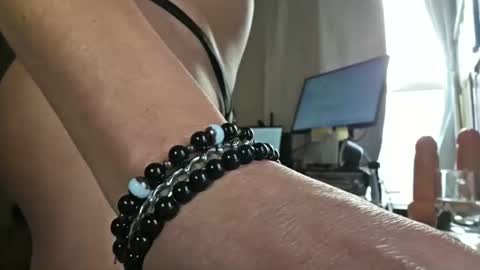 Snapshot of southernbones chatting on 01.09.26 SOUTHERNBONES online show from 01.09.26