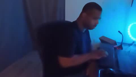 Infamous Damon Jerico online show from 12.16.24